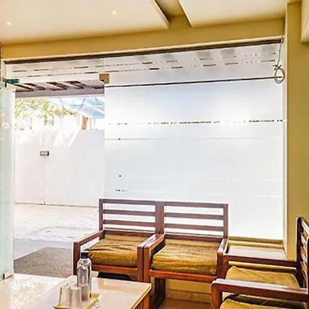 Fabhotel Gravity Inn - Nr Jupiter Hospital-3