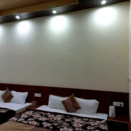 Sunny Pines Resort-3
