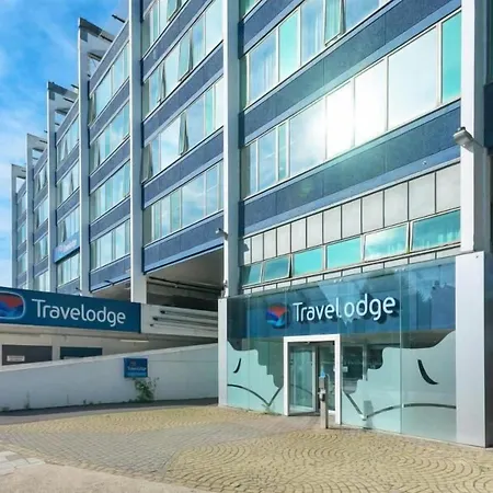 Travelodge London Teddington-3