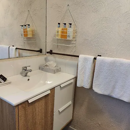 Kings Court Motor Lodge-3