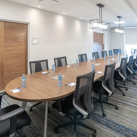 Holiday Inn Express & Suites - Moose Jaw By Ihg-3