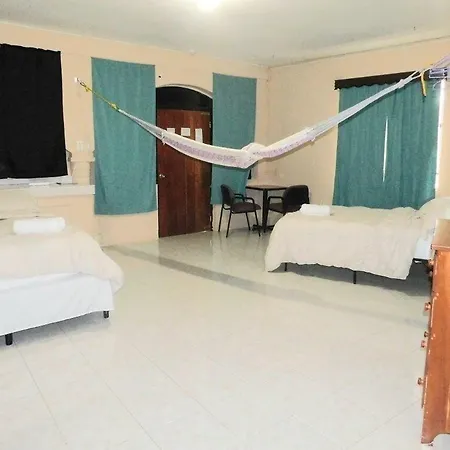 Arnold'S Guest House-2