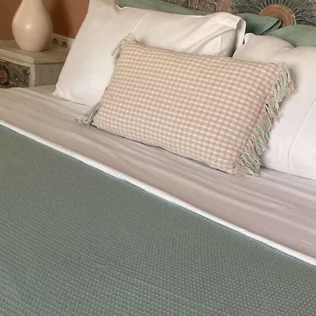 Noa'S Boutique Hotel-3