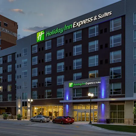 Holiday Inn Express & Suites - Lincoln Downtown By Ihg-2