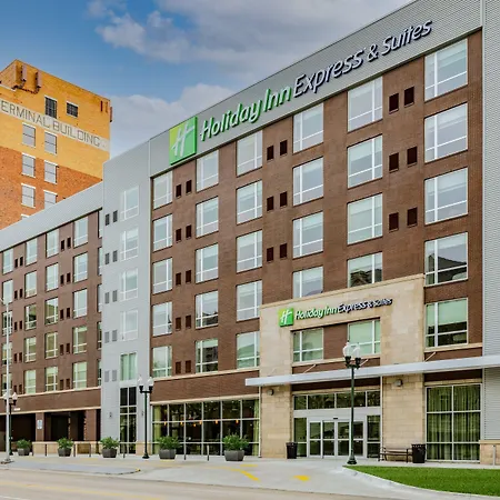 Holiday Inn Express & Suites - Lincoln Downtown By Ihg-2