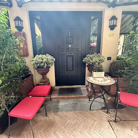 Navona Garden Suites-2