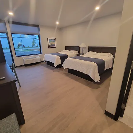 Watershed Hotel-2