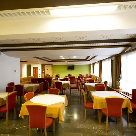 Diana Hotel-2