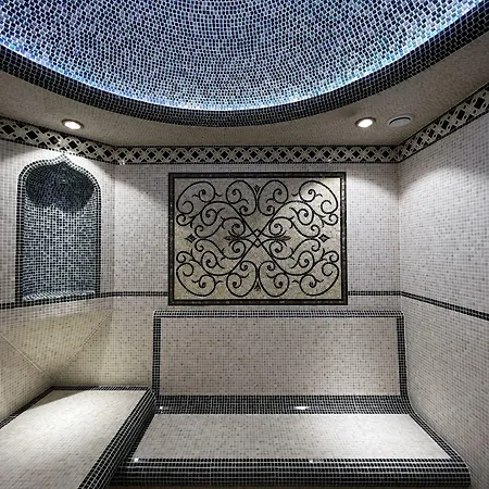 King Plaza Hotel-3