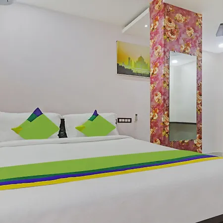 Itsy Hotels J A Royal Suites Manikonda-2
