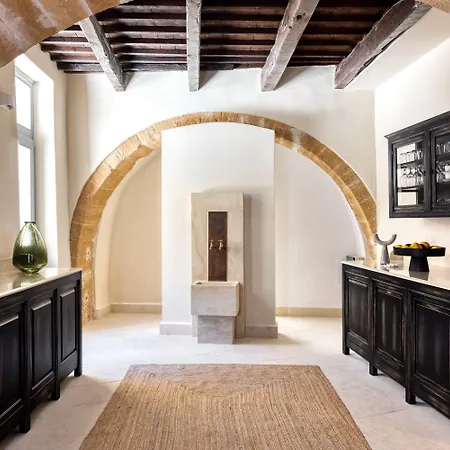 Azade Chania-2
