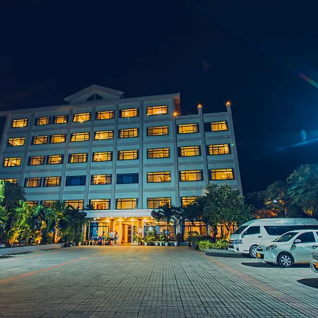 Sisombat Plaza Hotel-3