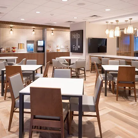 Fairfield Inn & Suites Vero Beach-3