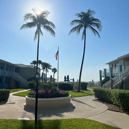 Gulfstream Manor-2