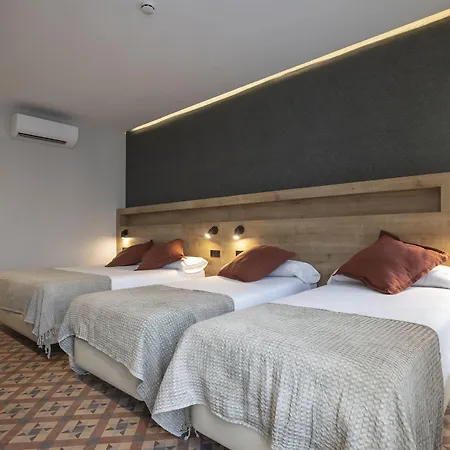 Fontanella By Bcn Urban Rooms-3