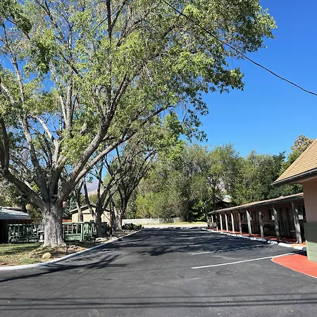 Starlight Motel-2