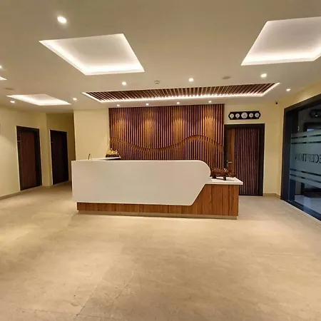 Hotel Golden Orchid-3
