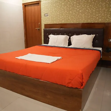 Vaidh Business Hotel-2