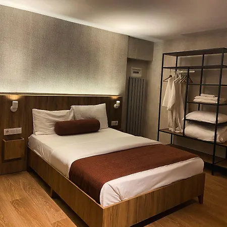 Casa Rosso Suite Hotel-3