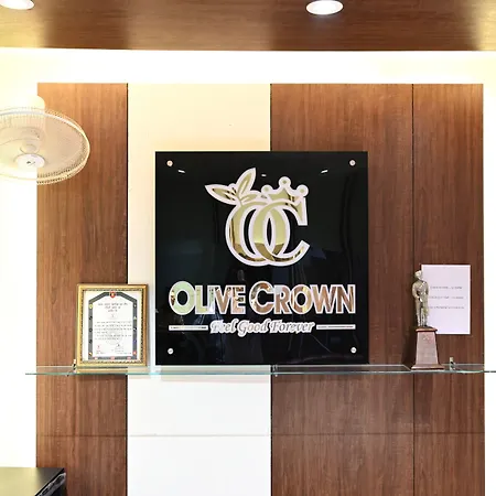 Hotel Olive Crown-2