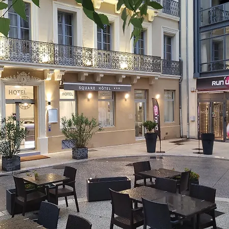 Square Hotel-3