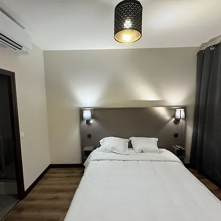 Hotel Royal Montreuil-2