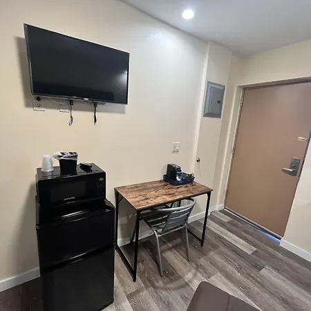 Circle Motor Lodge-3