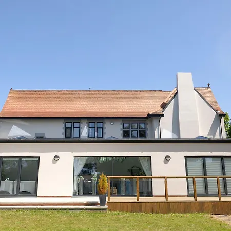 The Whitehouse Peterlee-3