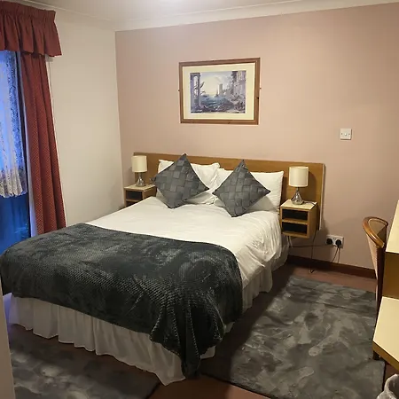 Farmhouse Inn-3