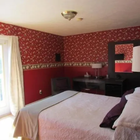 Shepody Bay Inn-3