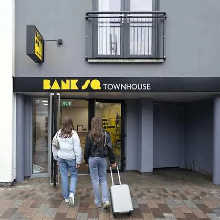 Bank Square Town House-2