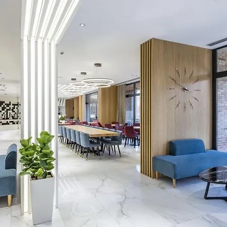 Clocks Hotel Tbilisi-3
