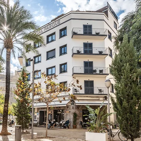Hostal Parque Ibiza-3