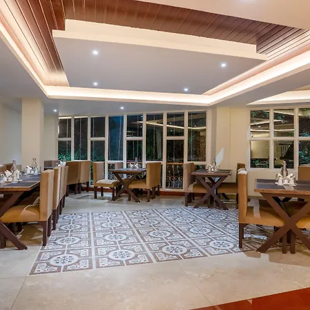 Itsy Hotels Meraki Grand, Mg Road-3