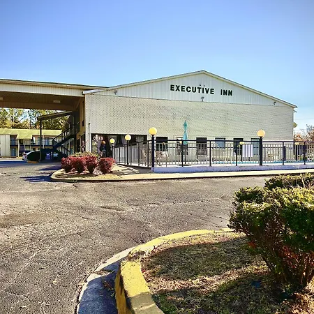 Executive Inn Chester-3