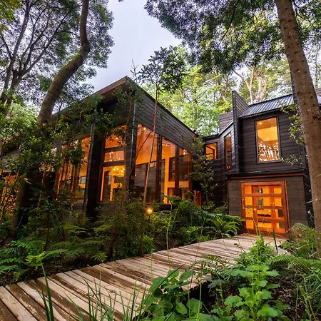 Rakau Lodge-3