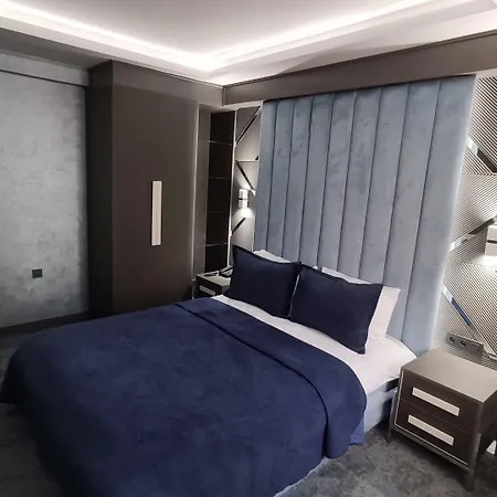 Forever 21 Hotel-3