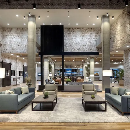 Embassy Suites By Hilton Bowling Green-3