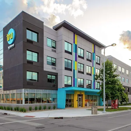 Tru By Hilton Cleveland Midtown-2
