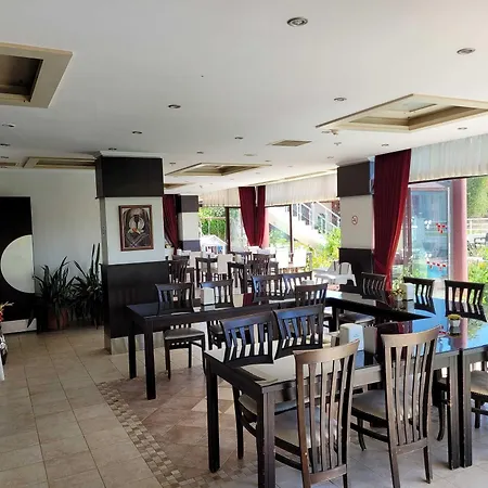 Carna Garden Hotel-3