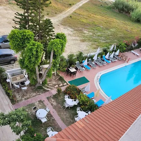 Carna Garden Otel-2