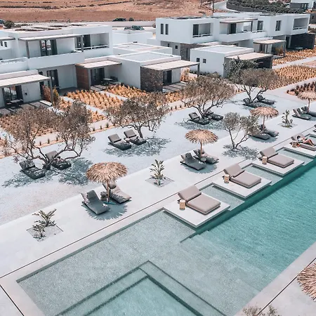 Cove Paros-3