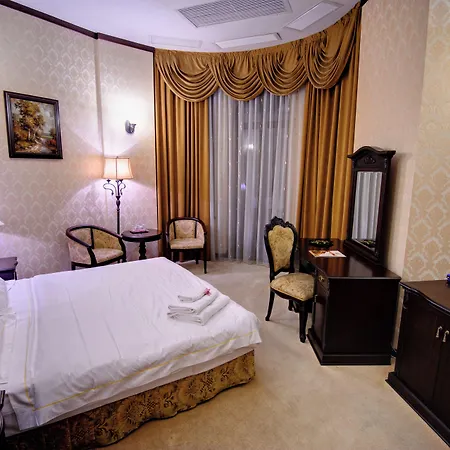 Hotel Carol-3