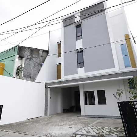 Reddoorz Plus Syariah Near Mall Pondok Indah-3
