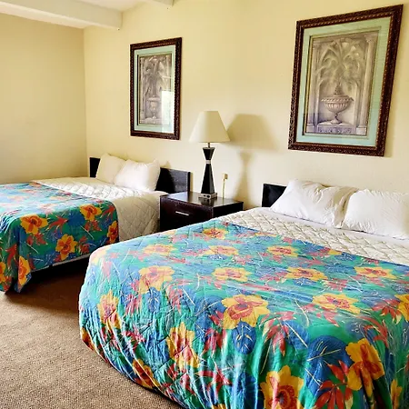 Metro Inn & Suites-3