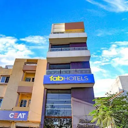 Fabhotel Grand Raj-3