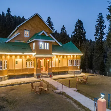 Gulmarg Ski Hill Resort-3