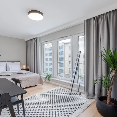 Exclusive Aparthotel Krakow Lubicz 40-3