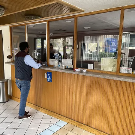 Chino Motel-3