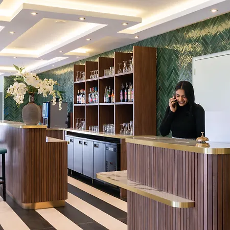 The Originals Boutique, Hotel Porte De Dieppe-2